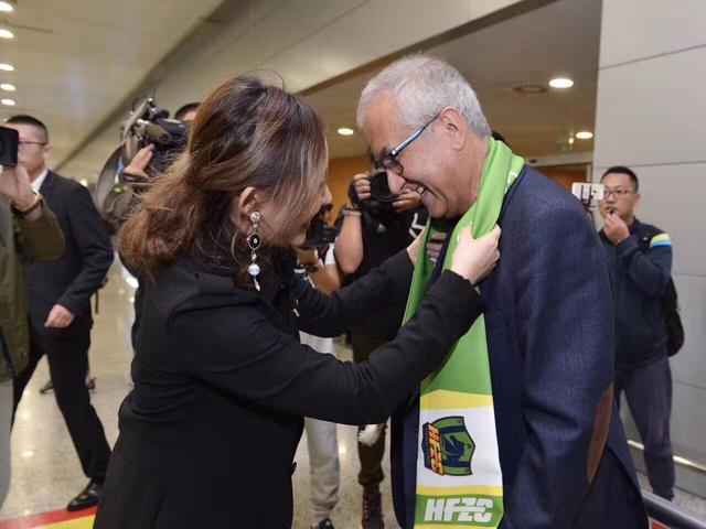 一口气看完沙雕动画末日重生系统