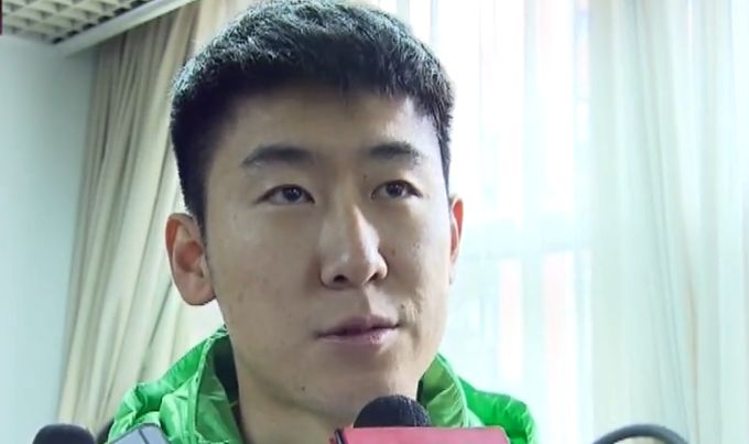 阿离的玉足调教丨vk视频
